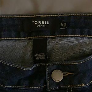 Women’s size 22R skinny jeans.